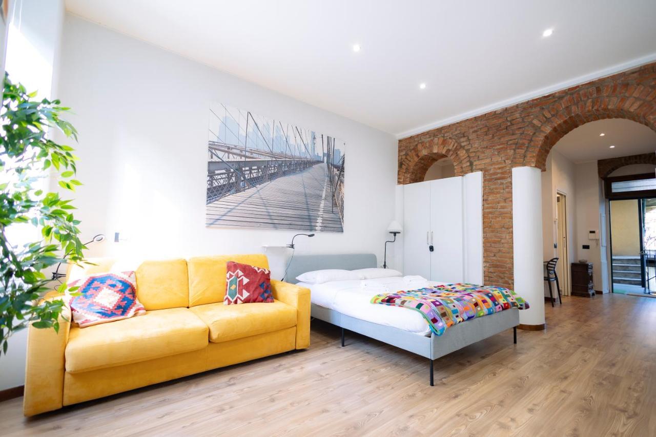 The Red Bricks Home - San Babila Area Milano Esterno foto